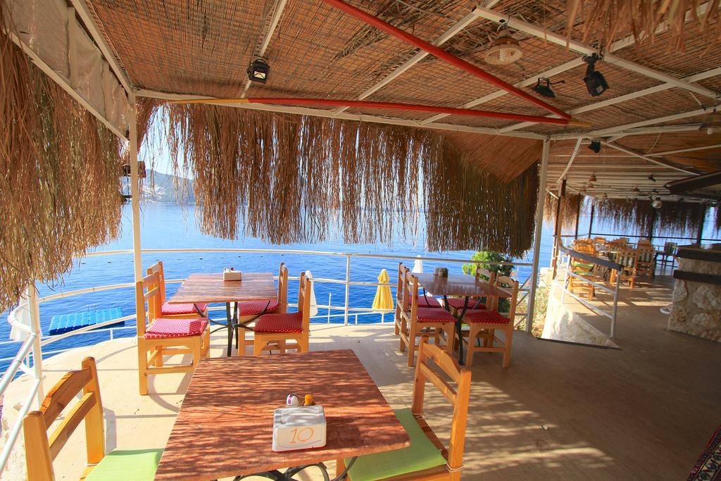 Caretta Hotel Калкан Екстериор снимка