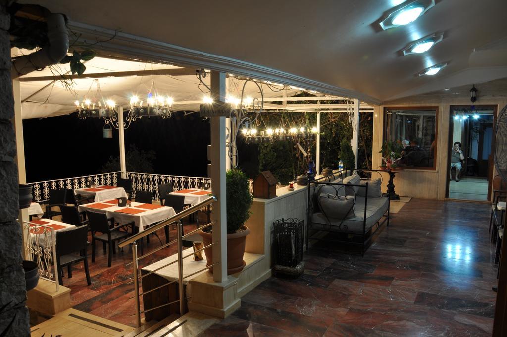 Caretta Hotel Калкан Екстериор снимка