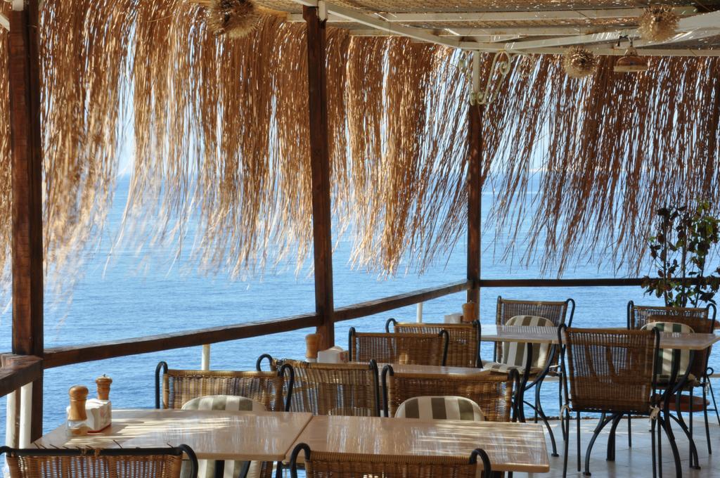 Caretta Hotel Калкан Екстериор снимка