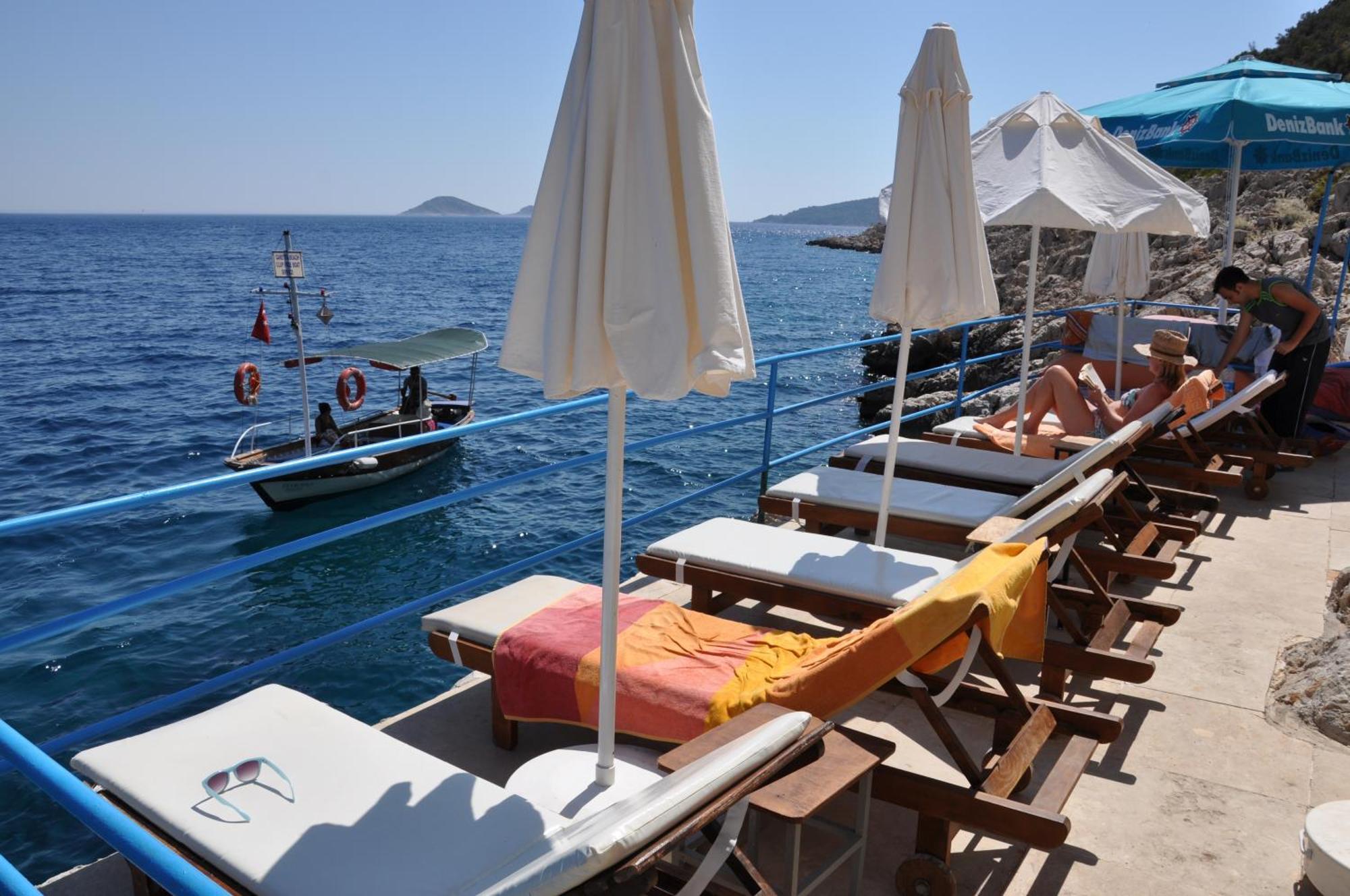 Caretta Hotel Калкан Екстериор снимка