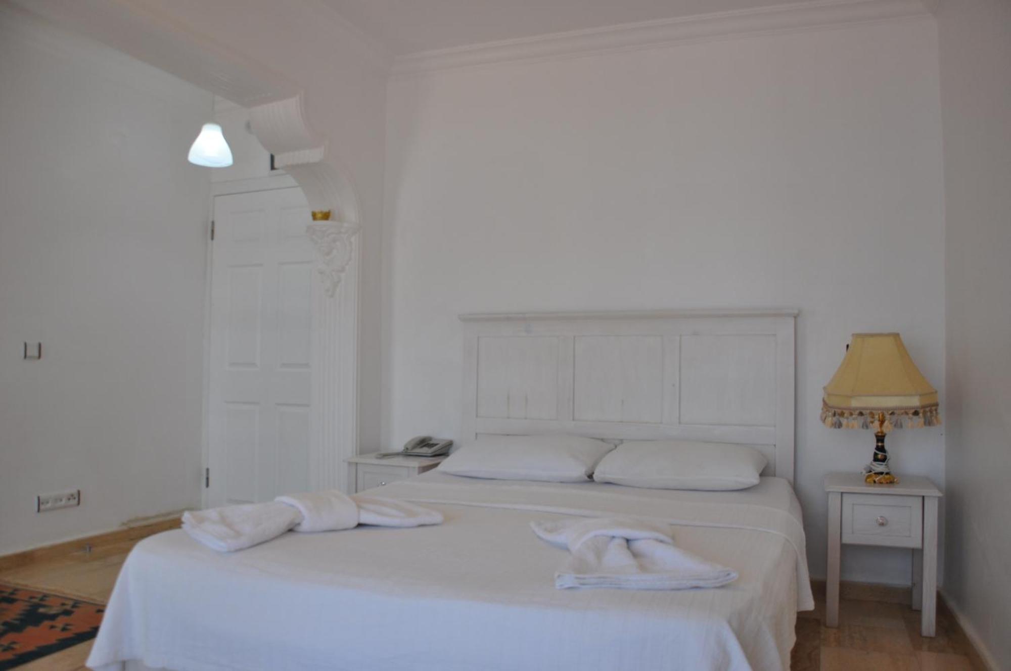 Caretta Hotel Калкан Стая снимка