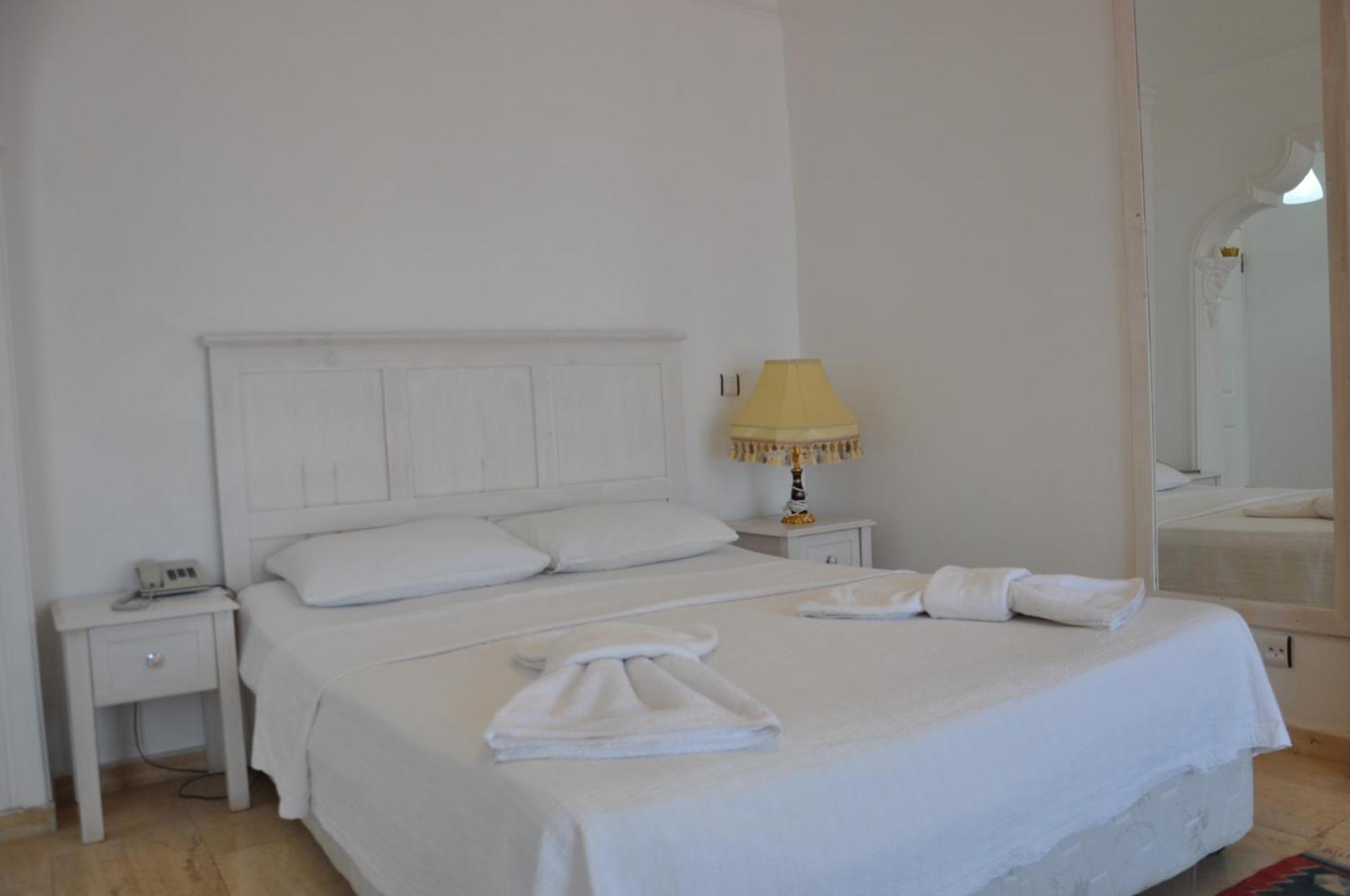 Caretta Hotel Калкан Стая снимка